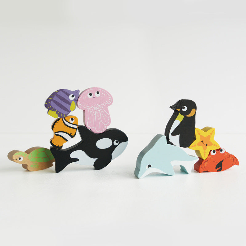 Le Toy Van Petilou Ocean Stacking Animals & Bag