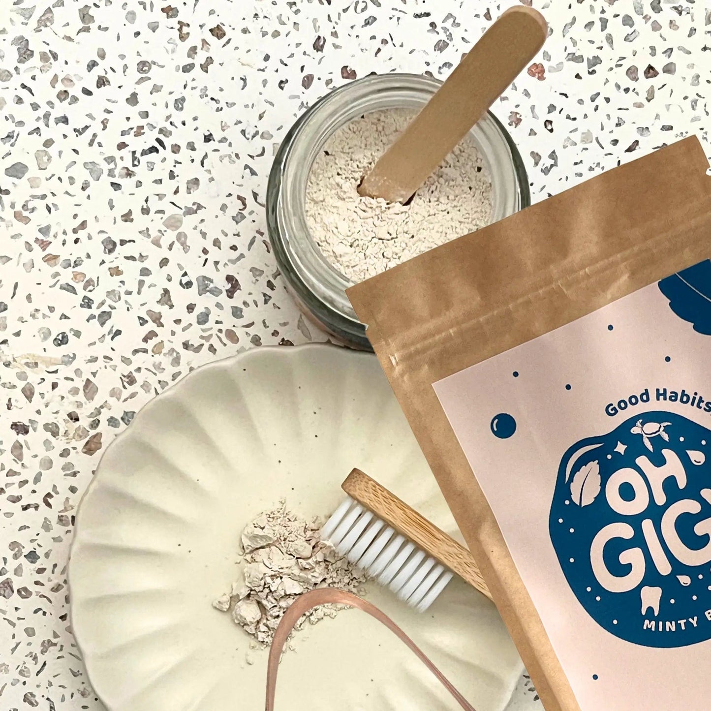 OhGiGi Organic Toothpowder - Minty Brush