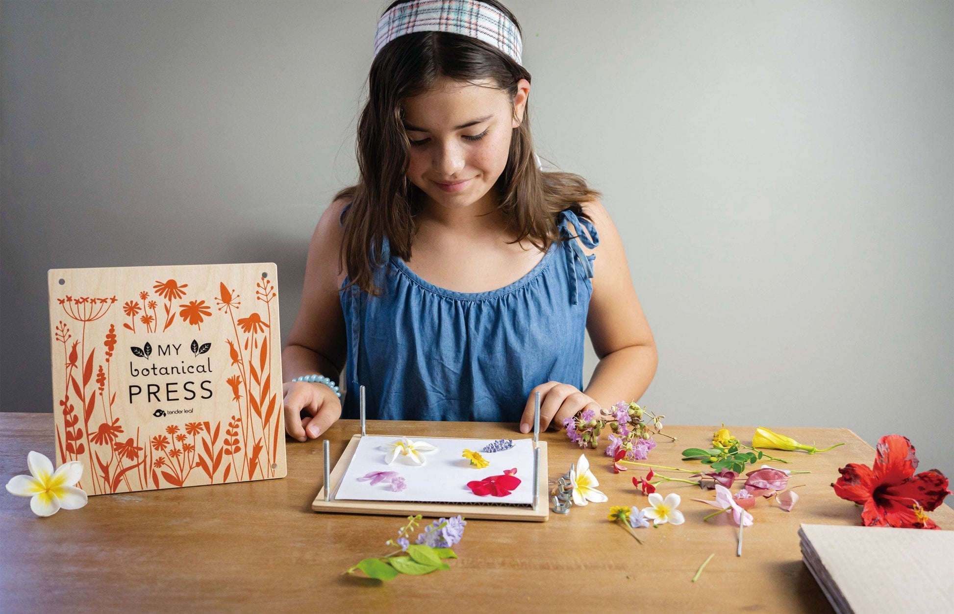 Tender Leaf Toys My Botanical Flower Press